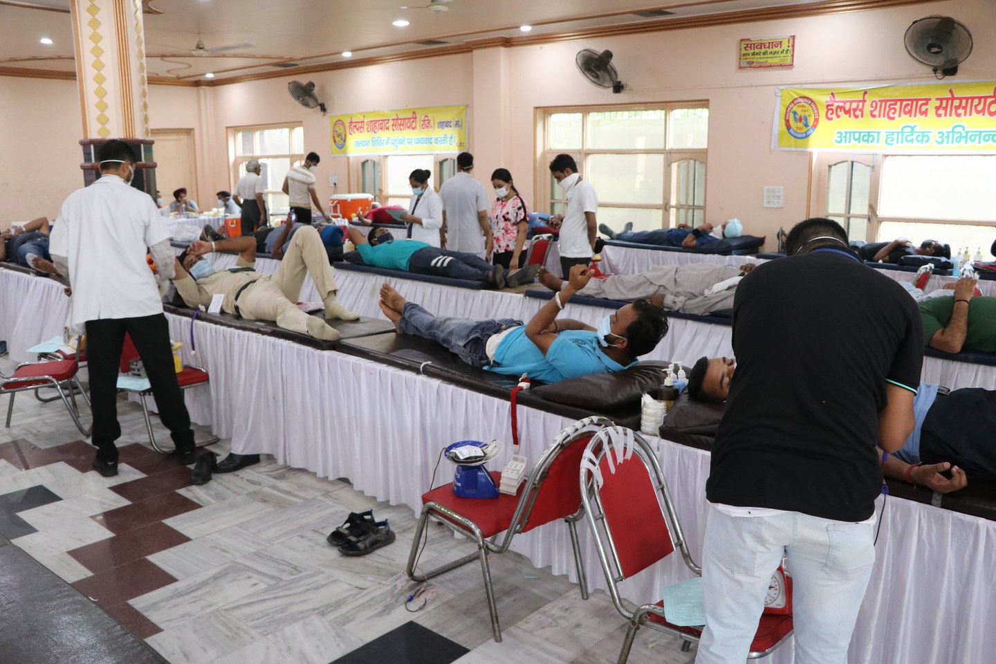 Post-donation nutritional care and refreshments provided by volunteers